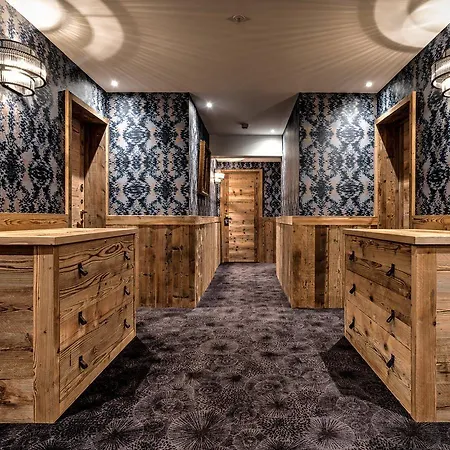 La Sivoliere Hotel 5*
